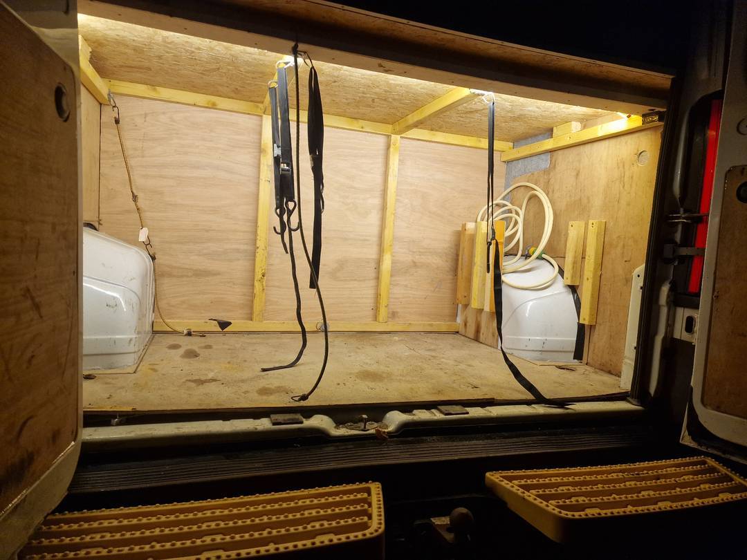 Off grid campervan fiat ducato mwb