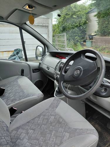 Vauxhall Vivaro SWB High top