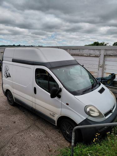 Vauxhall Vivaro SWB High top