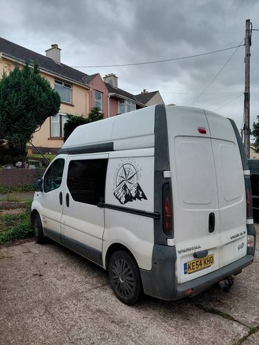 Vauxhall Vivaro SWB High top