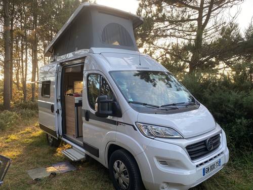 AYERS ROCK HYMER