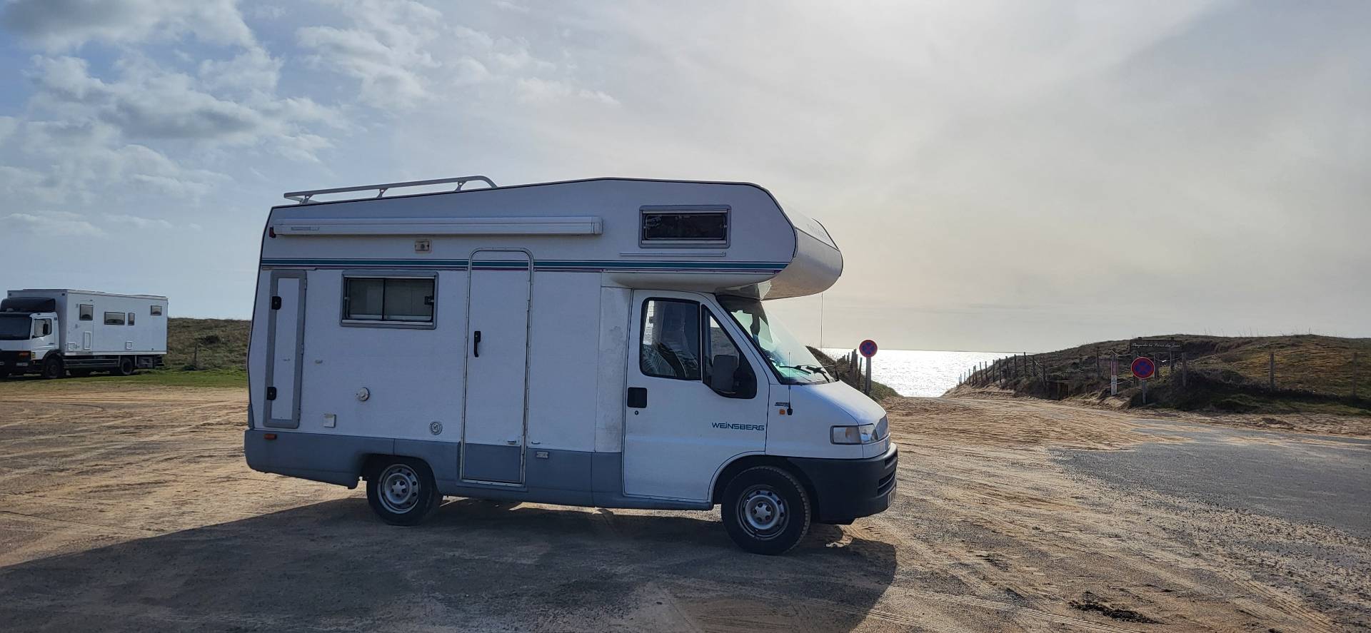 CAMPING CAR VINTAGE