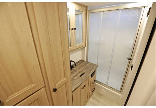 24 feet class C motorhome
