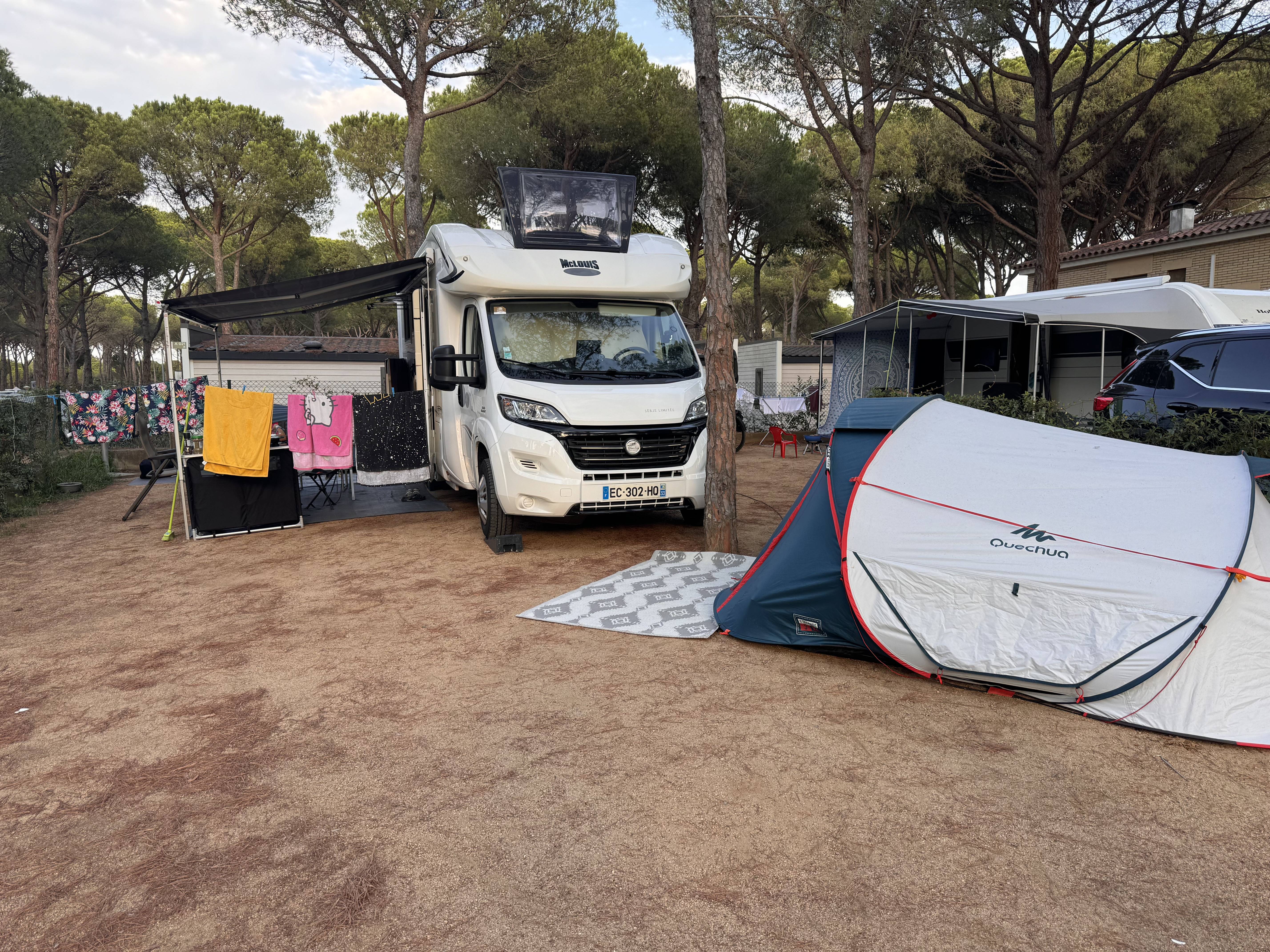 Camping car Mac Louis yearling 2015