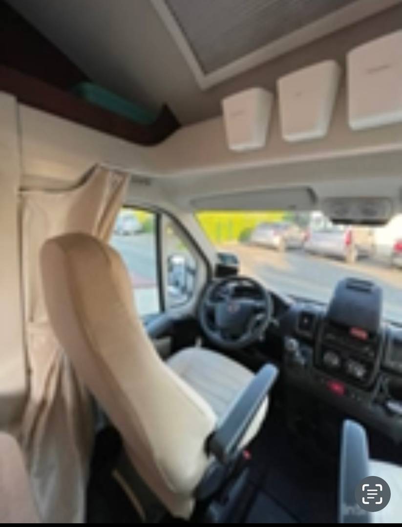 Camping car Mac Louis yearling 2015