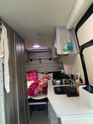 Mercedes Sprinter (519 LWB)