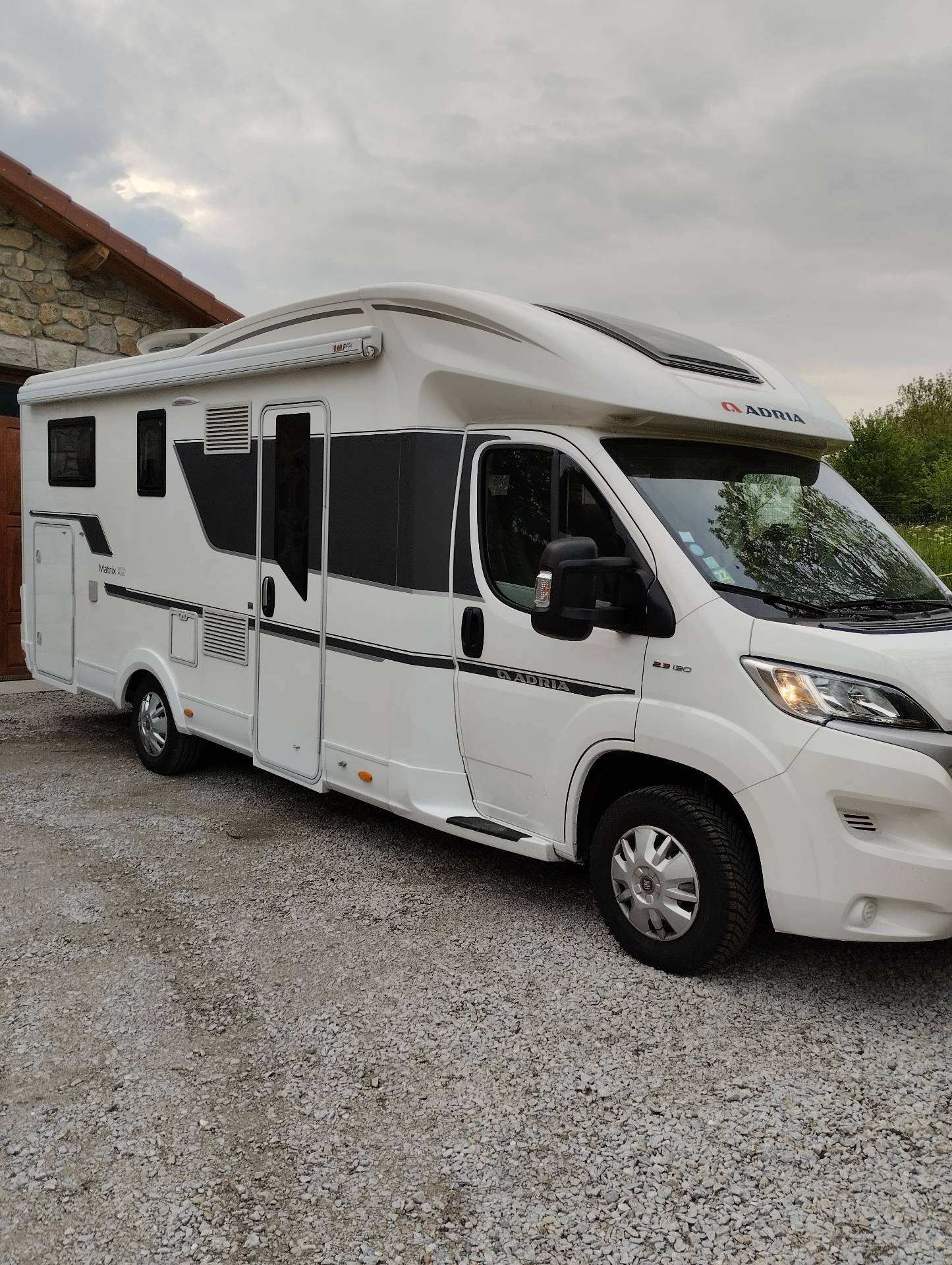 Adria Matrix 670 SL plus