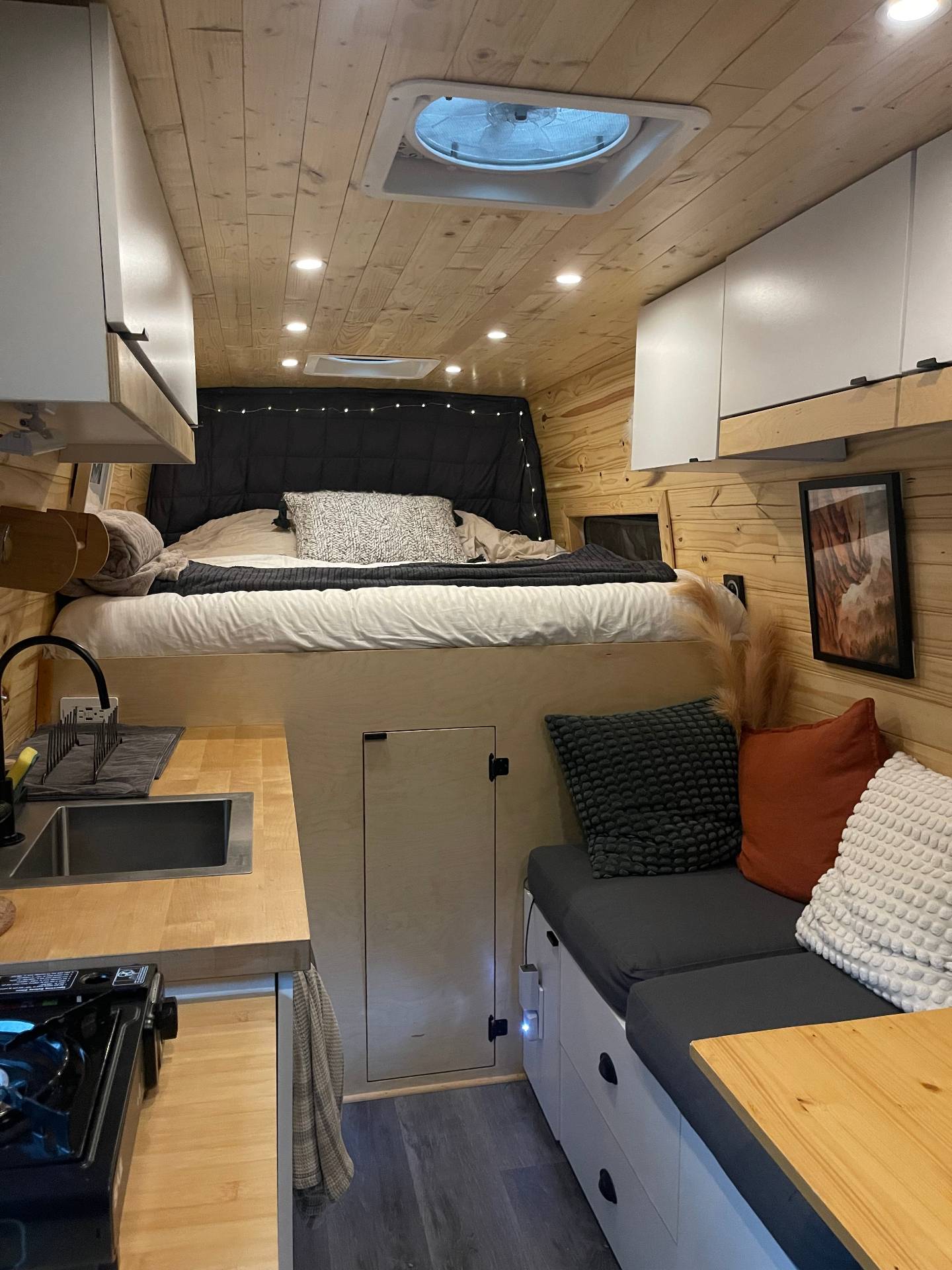 Spirit of Adventure – 4-Season Sprinter Van